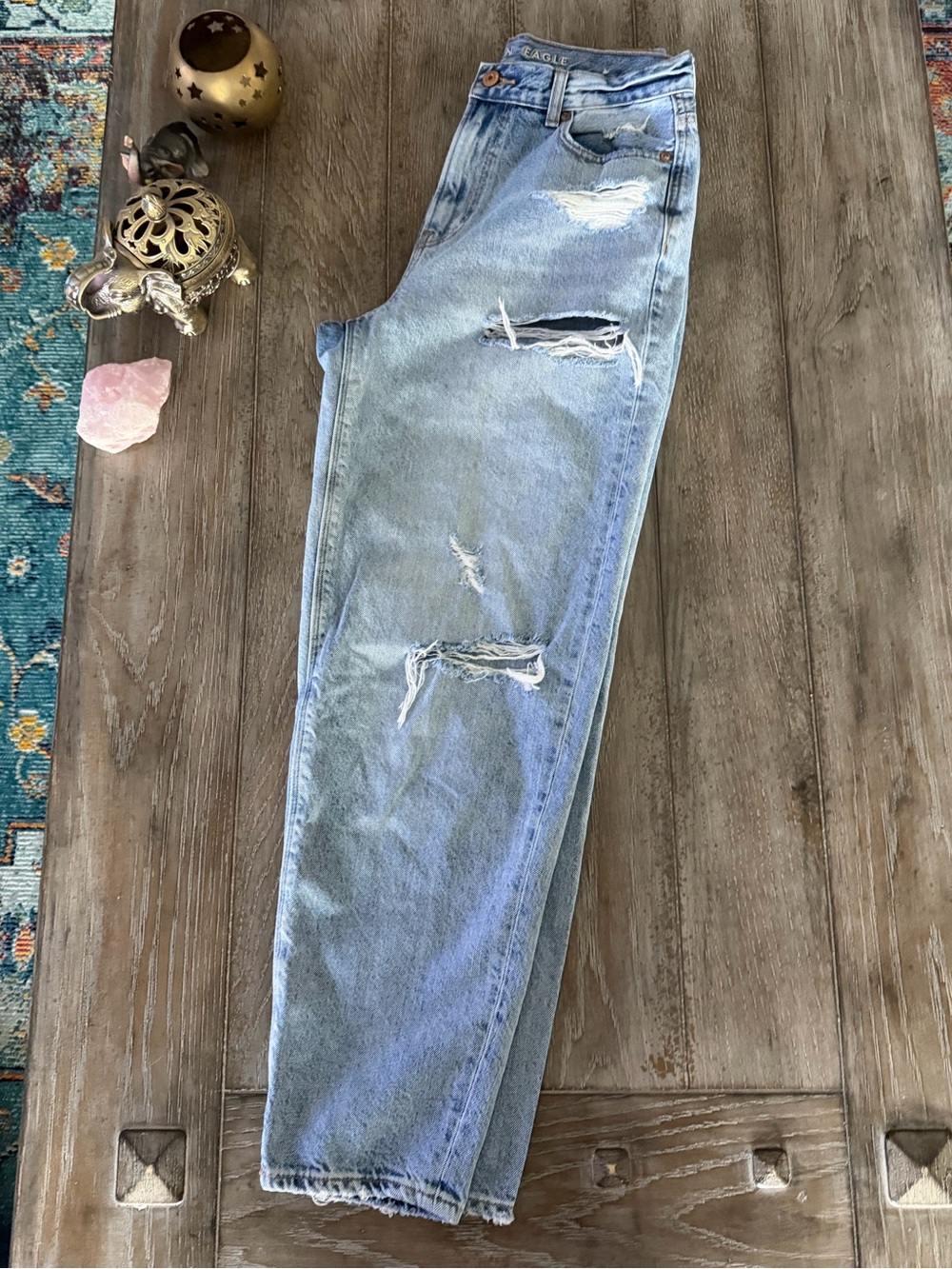American Eagle Outfitters Light Blue Distressed Relaxed Mom Jeans - Picture 9 of 11